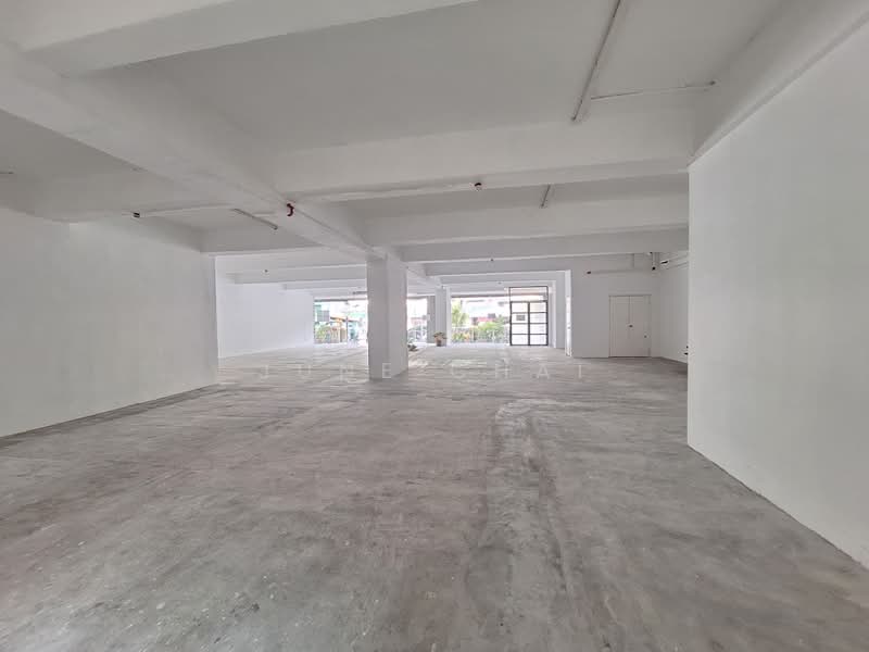 Shop for Rent in KL City Centre (Kuala Lumpur) - June Chai - Interior - PropertyGuru.com.my