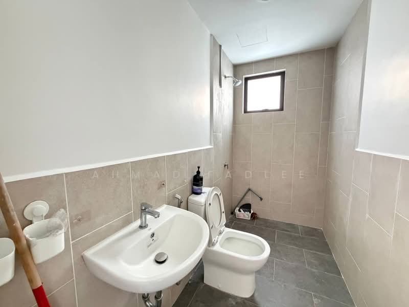 Apartment for Rent at Casa Bayu @ Cybersouth - Ahmad Fadlee - PropertyGuru.com.my