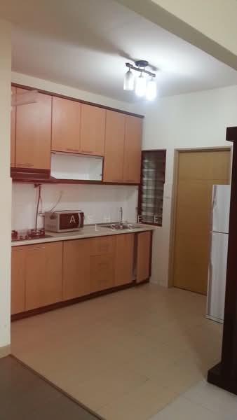 Condominium for Rent at The Vyne - Ashlee LSS - Kitchen - PropertyGuru.com.my