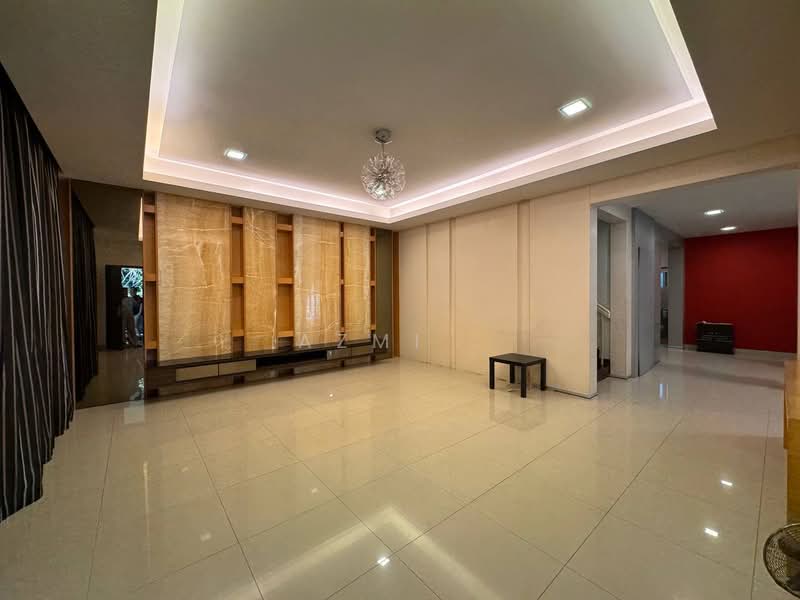 Rumah Berkembar untuk Dijual di Seksyen 13 (Shah Alam) - Azmi . - Living Room - PropertyGuru.com.my