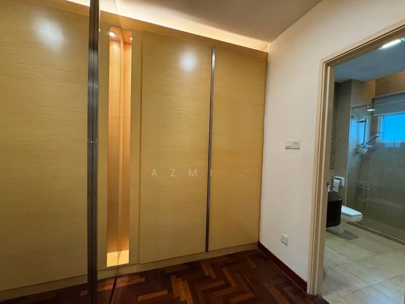 Rumah Berkembar untuk Dijual di Seksyen 13 (Shah Alam) - Azmi . - Bathroom - PropertyGuru.com.my
