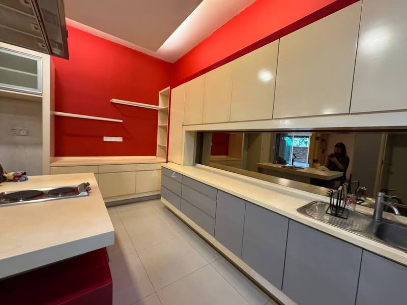 Rumah Berkembar untuk Dijual di Seksyen 13 (Shah Alam) - Azmi . - Kitchen - PropertyGuru.com.my