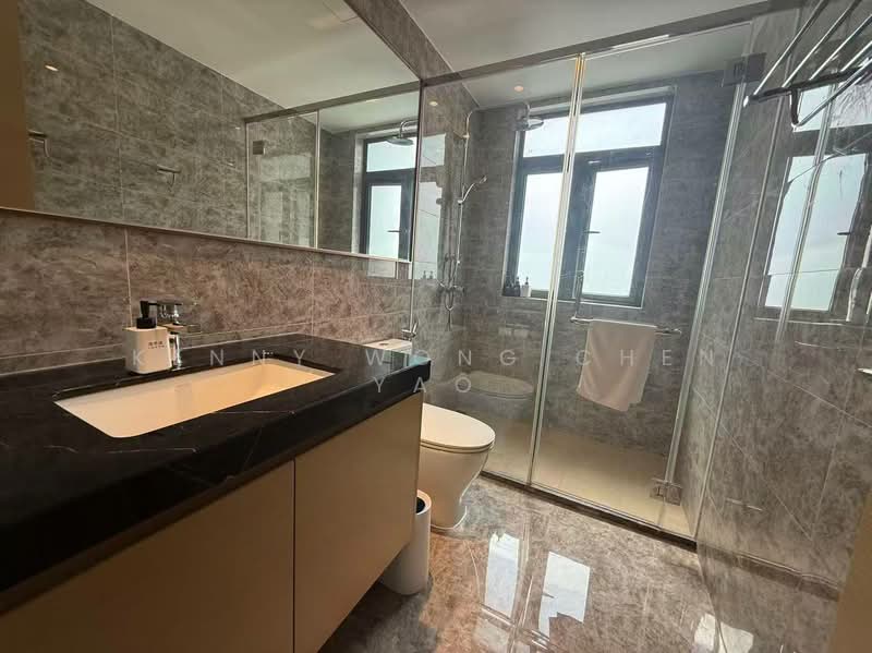 Kondominium untuk Dijual di R&F Princess Cove Phase 2-Seine Region - Kenny Wong Chen Yao - Bathroom - PropertyGuru.com.my