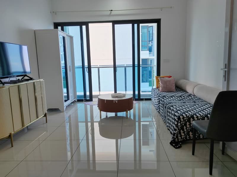 Condominium for Sale at Queens Residences Q1 @ Queens Waterfront - Kevin Lim - Living Room - PropertyGuru.com.my