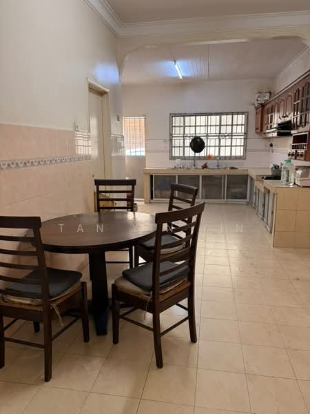 Rumah Teres untuk Dijual di Taman Bayu Perdana (Klang) - Tan Yin Yin - Kitchen - PropertyGuru.com.my