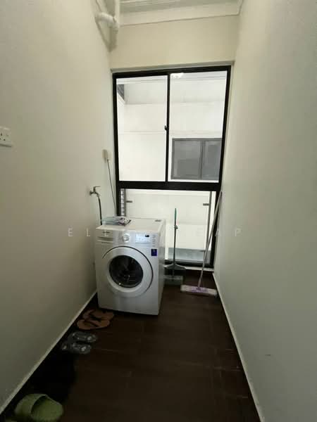 Condominium for Rent at Bay Laurel @ Country Garden Danga Bay - Ellen Yeap - Interior - PropertyGuru.com.my