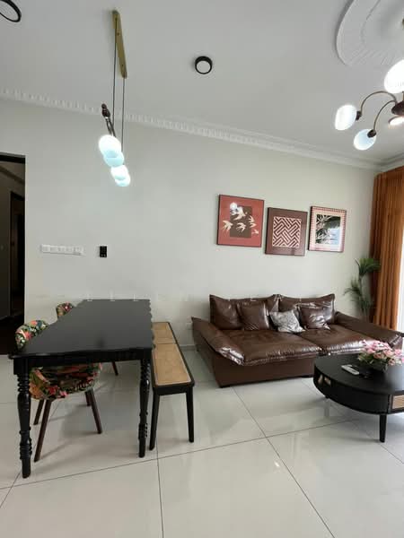 Condominium for Rent at Bay Laurel @ Country Garden Danga Bay - Ellen Yeap - Living Room - PropertyGuru.com.my