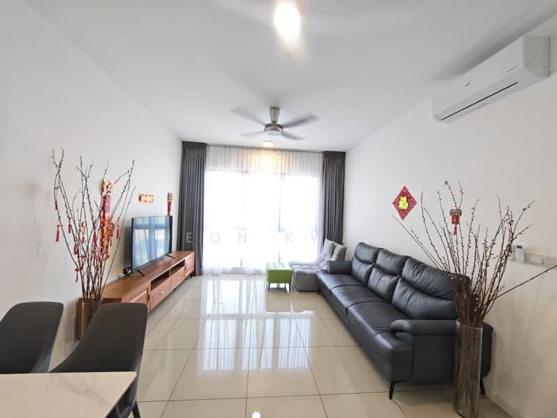 Servis Apartment untuk Disewa di The Clio 2 Residences - Leon Kwan - Living Room - PropertyGuru.com.my