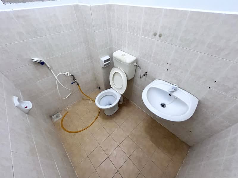 1-storey Terraced House for Sale in Alam Suria (Puncak Alam) - Azmi . - PropertyGuru.com.my