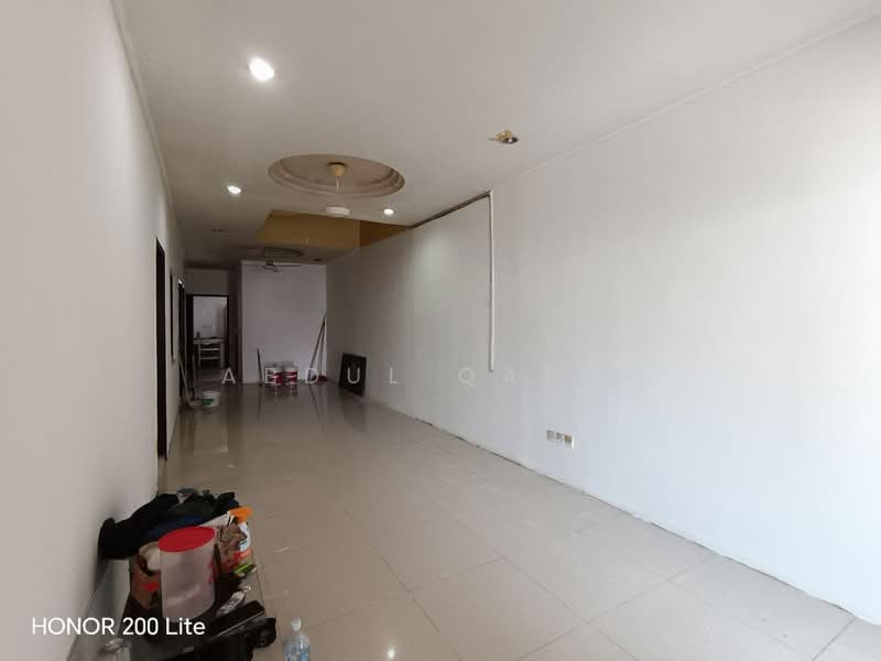 Rumah Teres 1 Tingkat untuk Dijual di Taman Sri Serdang (Seri Kembangan) - Abdul Qadir - PropertyGuru.com.my