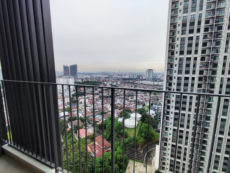 Kediaman Servis untuk Dijual di M Oscar - Amy Chin - View - PropertyGuru.com.my