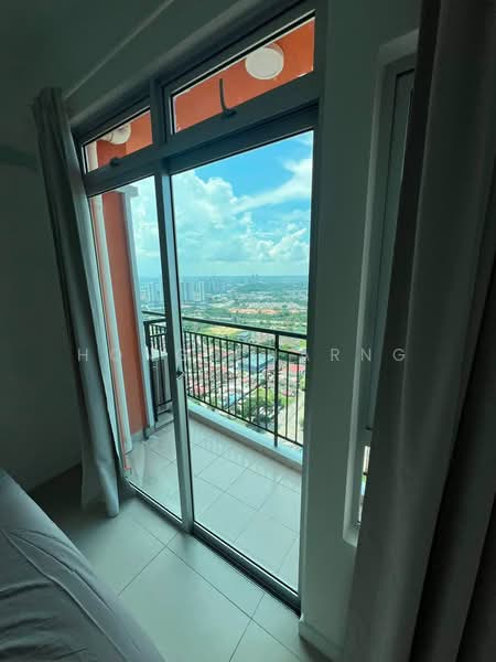 Servis Apartment untuk Disewa di One 49 Residence - Hong Charng Lee - Balcony - PropertyGuru.com.my