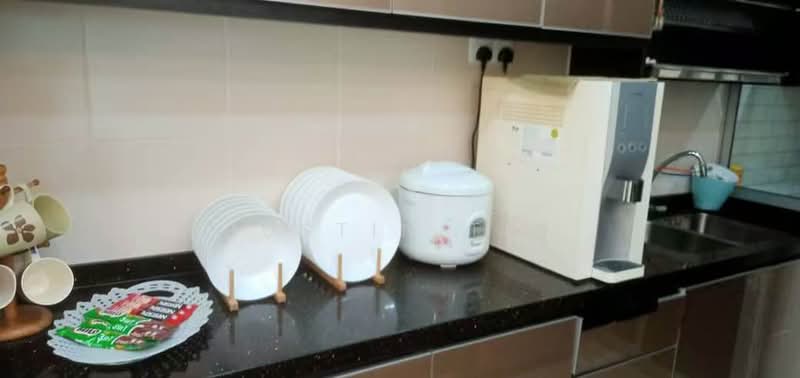 Service Residence for Rent at Savanna Executive Suite @ Southville City - Justin Tee - Kitchen - PropertyGuru.com.my
