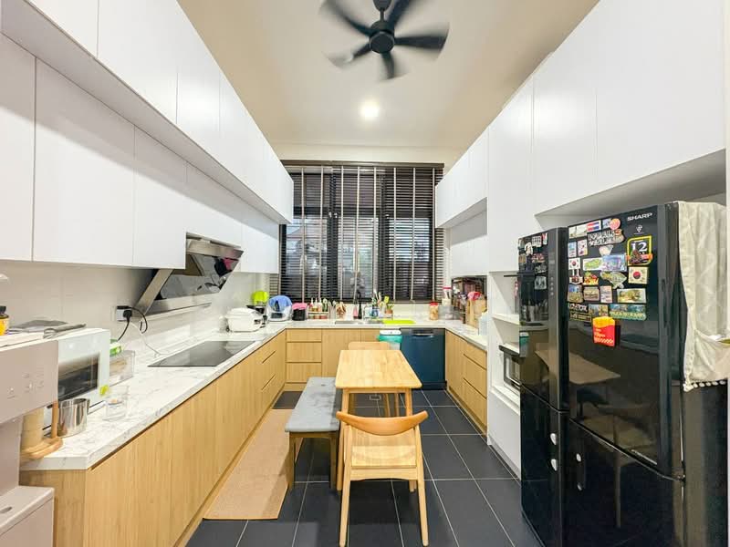 Bungalow for Sale in Shah Alam (Selangor) - BILYA ARIFF - Kitchen - PropertyGuru.com.my