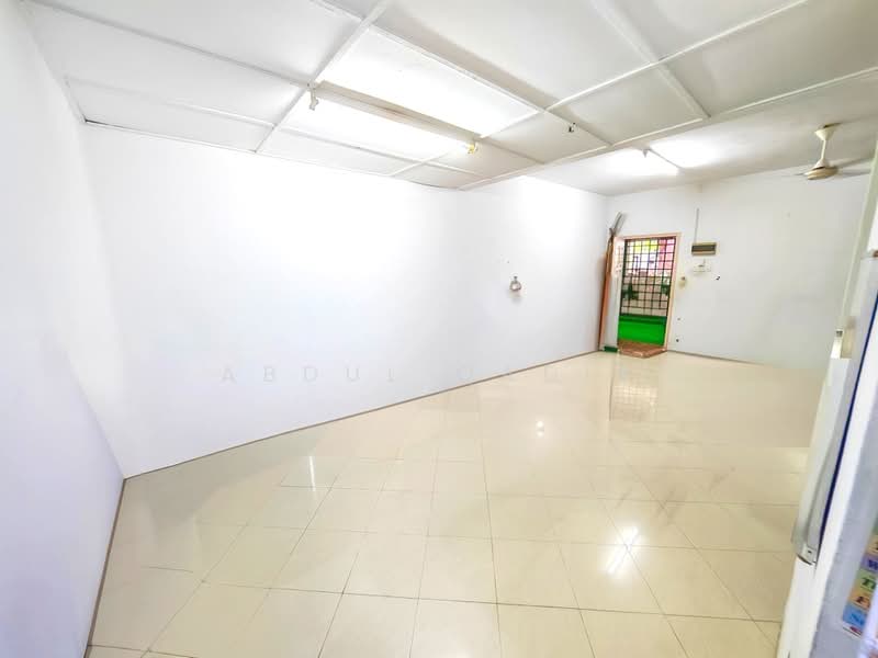 2-storey Terraced House for Sale in Bandar Baru Salak Tinggi (Sepang) - Abdul Qadir - PropertyGuru.com.my