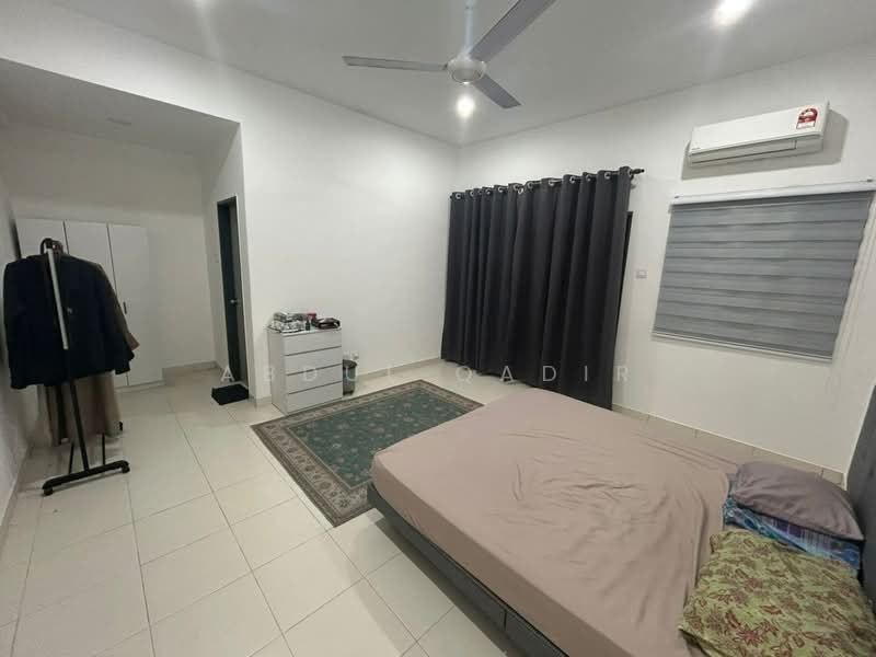 Rumah Teres 2 Tingkat untuk Dijual di Dengkil (Selangor) - Abdul Qadir - PropertyGuru.com.my