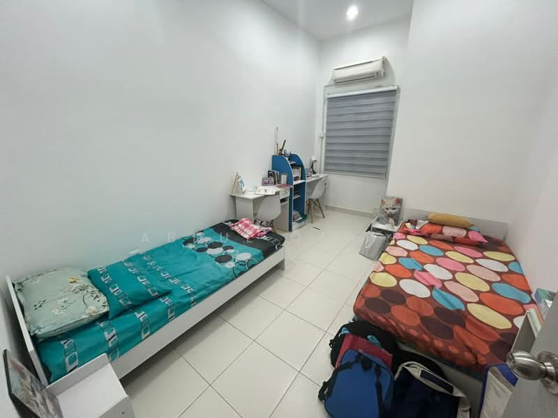 Rumah Teres 2 Tingkat untuk Dijual di Dengkil (Selangor) - Abdul Qadir - PropertyGuru.com.my