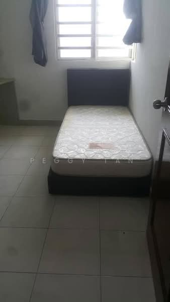 Condominium for Rent at Gold Coast Resort Condominium - Peggy Tan - Bedroom - PropertyGuru.com.my
