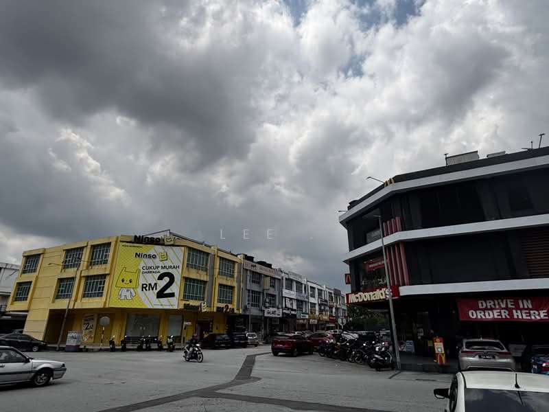Apartment for Sale at Taman Sri Serdang - Lee . - PropertyGuru.com.my