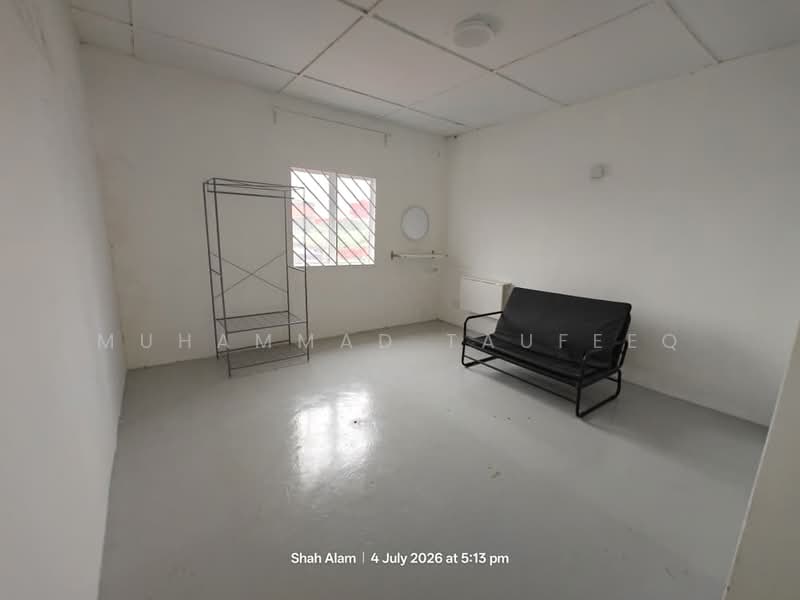 3-storey Terraced House for Rent in Taman Sri Muda (Shah Alam) - Muhammad Taufeeq - Interior - PropertyGuru.com.my