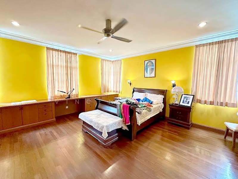 Bungalow House untuk Dijual di Tropicana Golf and Country Resort (Tropicana) - Vincent Liaw - Bedroom - PropertyGuru.com.my
