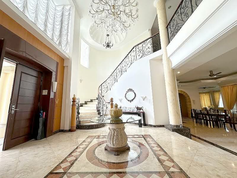 Bungalow House untuk Dijual di Tropicana Golf and Country Resort (Tropicana) - Vincent Liaw - Entrance - PropertyGuru.com.my