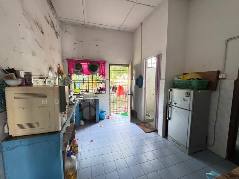 1-storey Terraced House for Sale in Taman Seri Inderapura (Kuantan) - Mohammad Azizi - PropertyGuru.com.my