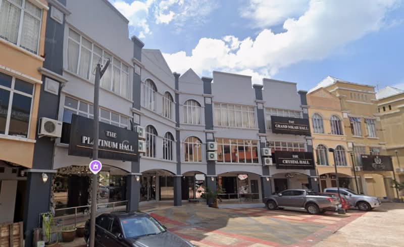 Kedai untuk Dijual di Bukit Jelutong (Shah Alam) - Chris Tye - Exterior - PropertyGuru.com.my