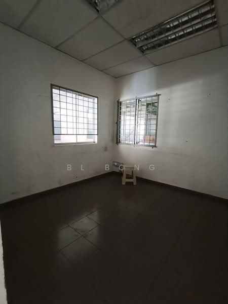 Warehouse for Rent in Taman Perindustrian Ayer Keroh 2 (Ayer Keroh) - BL Bong - PropertyGuru.com.my