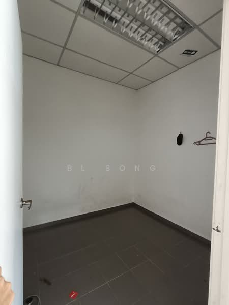 Warehouse for Rent in Taman Perindustrian Ayer Keroh 2 (Ayer Keroh) - BL Bong - PropertyGuru.com.my