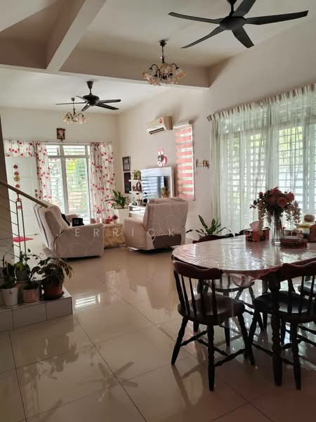2-storey Terraced House for Sale in Bandar Country Homes (Rawang) - Jerrick Foo - Living Room - PropertyGuru.com.my
