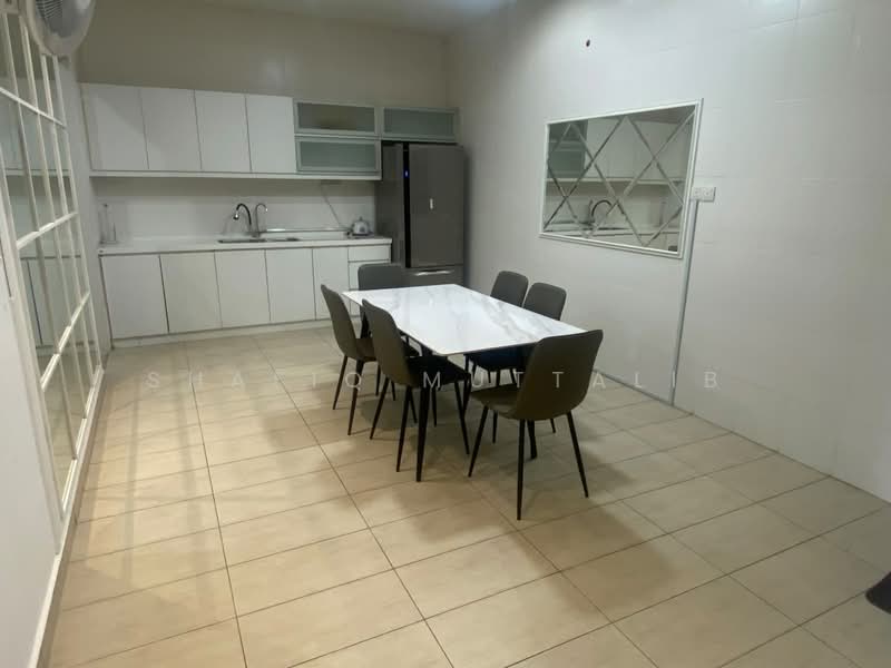 3-storey Terraced House for Rent in Ampang (Selangor) - Shafiq Muttalib - Kitchen - PropertyGuru.com.my