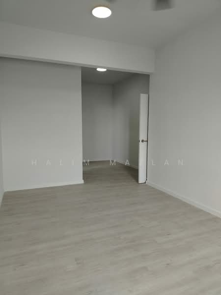 Condominium for Rent at Myra Cove - Halim Mazlan - Master Bedroom - PropertyGuru.com.my