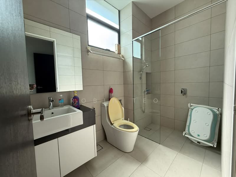 Bungalow for Sale in Masai (Johor) - Robin Teo - Bathroom - PropertyGuru.com.my