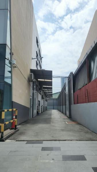 Factory for Rent in Taman Kepong (Kepong) - Fendi Eve - Exterior - PropertyGuru.com.my