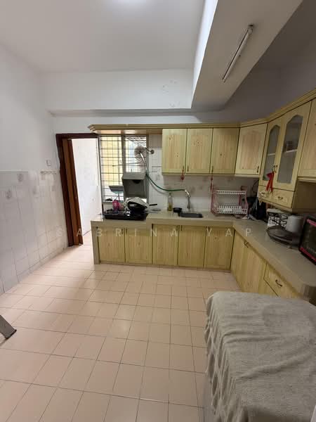 Pangsapuri untuk Disewa di Prima Saujana - Sabrina Yap - Kitchen - PropertyGuru.com.my