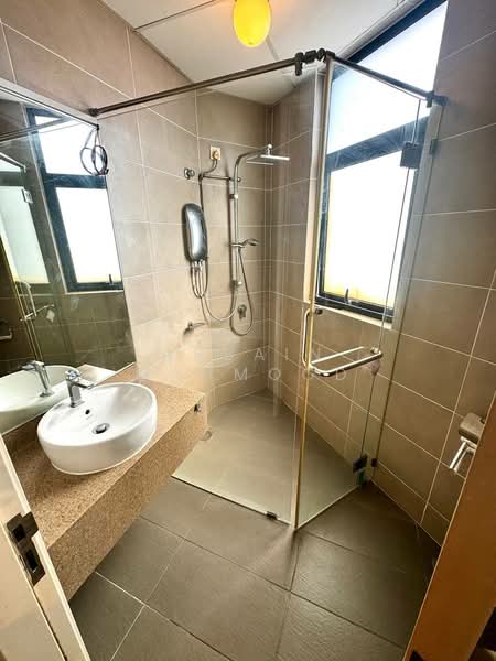 Condominium for Sale at Chymes @ Gurney - Arbain Mahmood - Bathroom - PropertyGuru.com.my