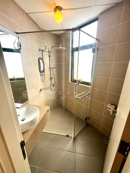 Condominium for Sale at Chymes @ Gurney - Arbain Mahmood - Bathroom - PropertyGuru.com.my