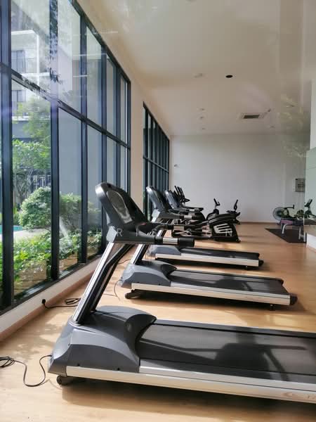 Servis Apartment untuk Disewa di Emporis - Chris Sun - Gym - PropertyGuru.com.my