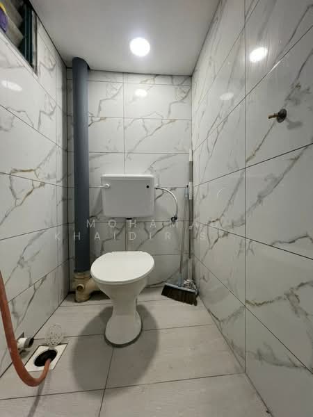 Rumah Flat untuk Dijual di Taman Pandan Perdana - Mohamad Khaidir Shah Md Razak - Bathroom - PropertyGuru.com.my