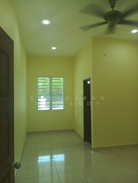 Semi-Detached House for Rent in Lunas (Kedah) - Sanggaran Muniandy - Bedroom - PropertyGuru.com.my