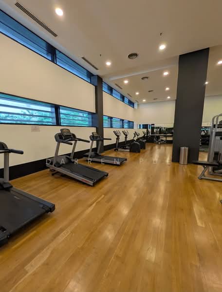 Servis Apartment untuk Dijual di Arcoris Residences - Darren Pue - Gym - PropertyGuru.com.my