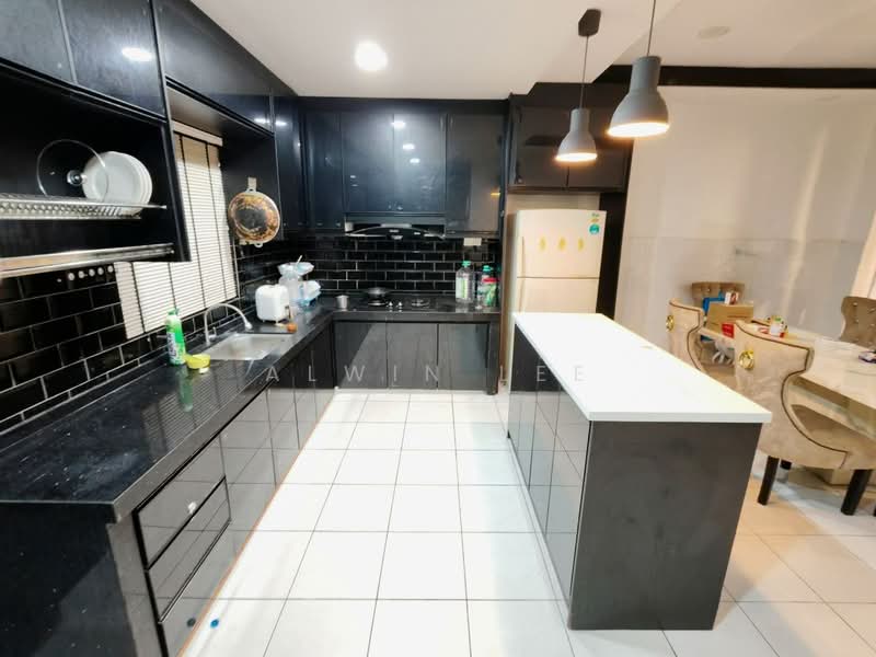 2-storey Terraced House for Sale in Shah Alam (Selangor) - Alwin Lee - Kitchen - PropertyGuru.com.my