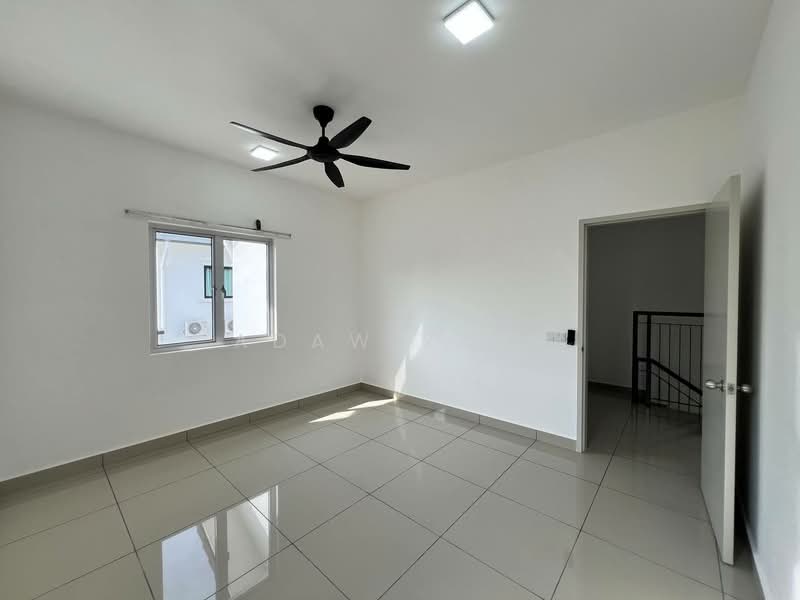 Rumah Teres 2 Tingkat untuk Dijual di Bandar Rimbayu (Telok Panglima Garang) - Adaw Zain - Interior - PropertyGuru.com.my