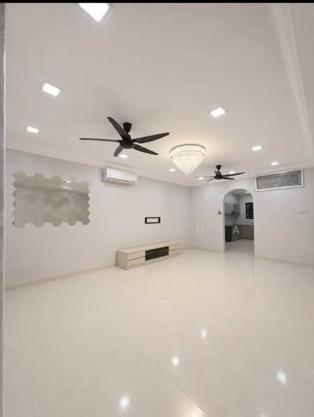 2-storey Terraced House for Rent in Ampang Saujana (Ampang) - Viven Chia - Living Room - PropertyGuru.com.my