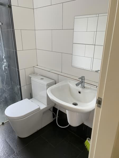 Servis Apartment untuk Disewa di Urban 360 - Yee Mei Hong - Bathroom - PropertyGuru.com.my