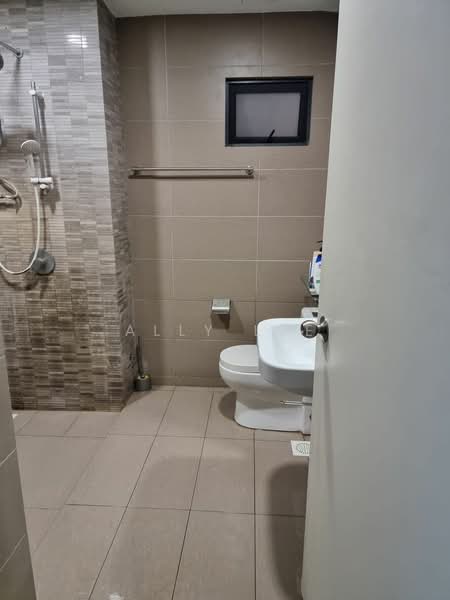 Kondominium untuk Disewa di Parkhill Residence - Ally Lee - Bathroom - PropertyGuru.com.my