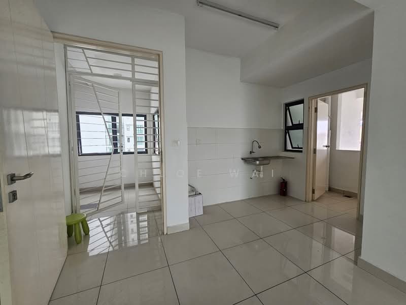 Condominium for Sale at Trinity Aquata - Chloe Wai - Kitchen - PropertyGuru.com.my