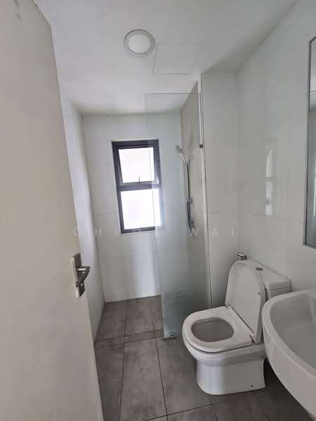Condominium for Sale at Trinity Aquata - Chloe Wai - Bathroom - PropertyGuru.com.my
