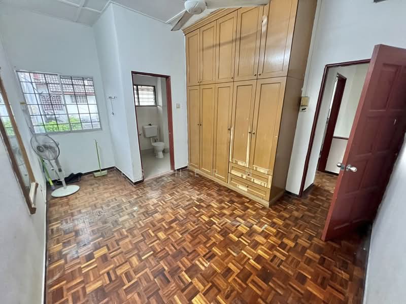Rumah Teres 2 Tingkat untuk Disewa di Klang (Selangor) - Esther Ng - Interior - PropertyGuru.com.my